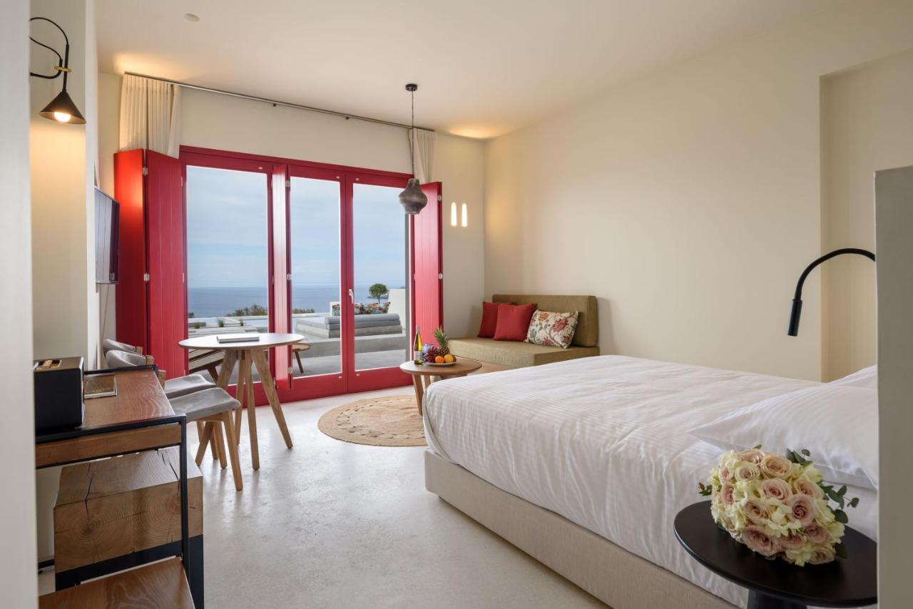 Potnia Theron Suites Akrotiri  Exterior photo
