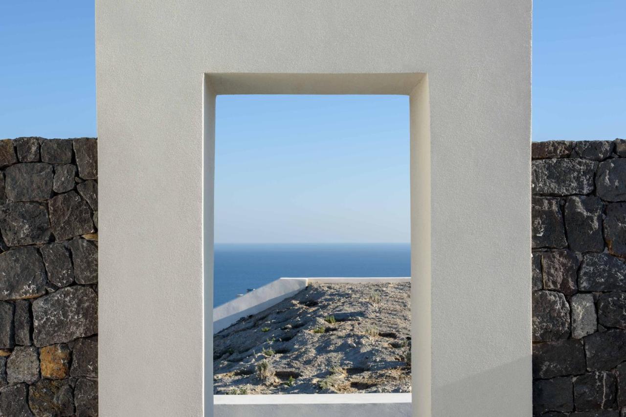 Potnia Theron Suites Akrotiri  Exterior photo